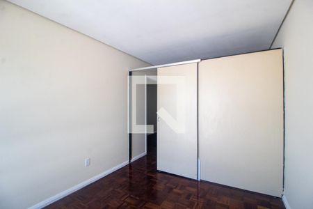 Quarto de kitnet/studio para alugar com 1 quarto, 39m² em Cel. Aparicio Borges, Porto Alegre