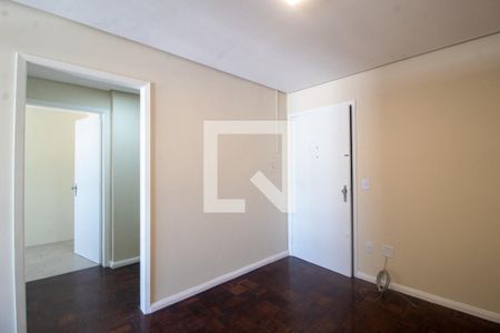 Sala de kitnet/studio para alugar com 1 quarto, 39m² em Cel. Aparicio Borges, Porto Alegre