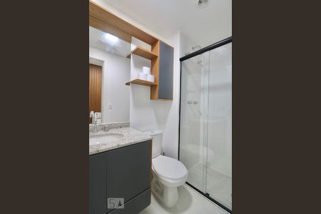 Banheiro de apartamento para alugar com 1 quarto, 23m² em Bela Vista, São Paulo