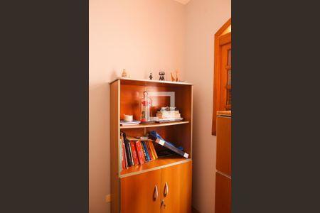 Casa à venda com 180m², 3 quartos e 2 vagas Casa à venda com 180m², 3 quartos e 2 vagasQuarto 2