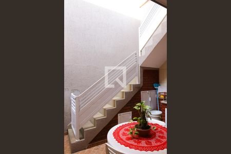 Casa à venda com 180m², 3 quartos e 2 vagas Casa à venda com 180m², 3 quartos e 2 vagasArea de Churrasqueira