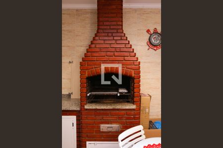 Casa à venda com 180m², 3 quartos e 2 vagas Casa à venda com 180m², 3 quartos e 2 vagasArea de Churrasqueira