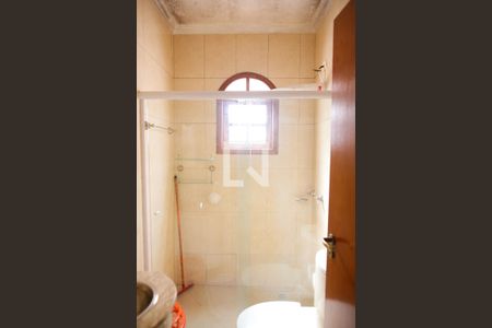 Casa à venda com 180m², 3 quartos e 2 vagas Casa à venda com 180m², 3 quartos e 2 vagasBanheiro 2