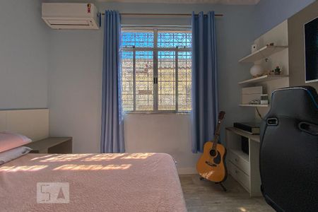 Casa à venda com 225m², 3 quartos e 5 vagasQuarto 2