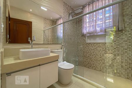 Casa à venda com 225m², 3 quartos e 5 vagasBanheiro Social