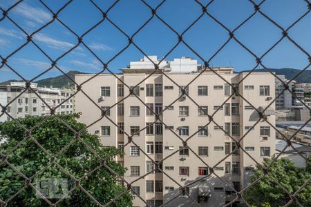 Apartamento para alugar com 67m², 2 quartos e 1 vaga Apartamento para alugar com 67m², 2 quartos e 1 vagaQuarto 2 Vista