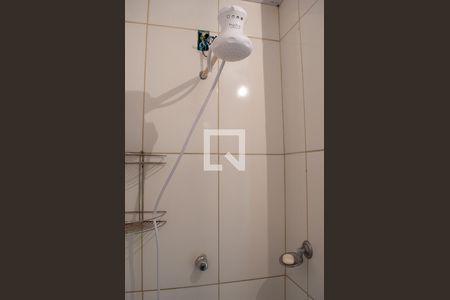 Casa para alugar com 80m², 2 quartos e sem vagaBanheiro - Chuveiro