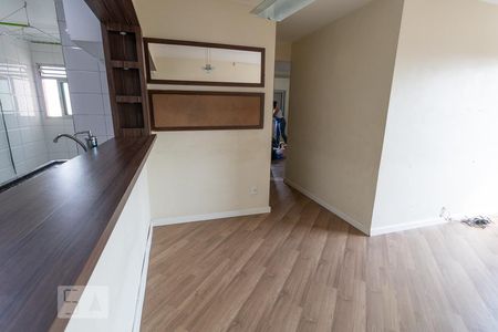 Sala de apartamento para alugar com 3 quartos, 65m² em Jardim Jaqueline, São Paulo