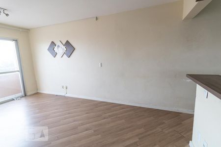 Sala de apartamento para alugar com 3 quartos, 65m² em Jardim Jaqueline, São Paulo