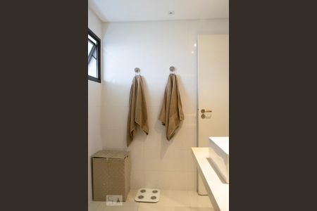 Apartamento à venda com 150m², 4 quartos e 3 vagasbanheiro suite