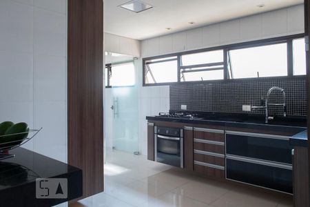 Apartamento à venda com 150m², 4 quartos e 3 vagascozinha