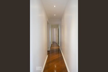 Apartamento à venda com 150m², 4 quartos e 3 vagascorredor quartos