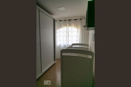 Casa à venda com 300m², 4 quartos e 5 vagasQuarto 