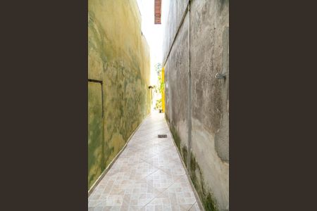 Casa à venda com 300m², 4 quartos e 5 vagasCorredor