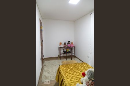 Casa à venda com 300m², 4 quartos e 5 vagas Casa à venda com 300m², 4 quartos e 5 vagasQuarto 2