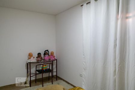 Casa à venda com 300m², 4 quartos e 5 vagasQuarto 2