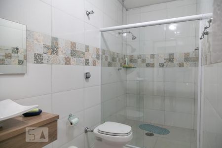 Casa à venda com 300m², 4 quartos e 5 vagasBanheiro