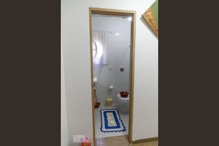 Casa à venda com 300m², 4 quartos e 5 vagasBanheiro da suíte 1