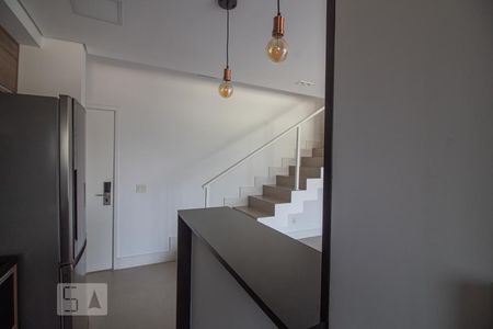 Apartamento para alugar com 83m², 1 quarto e 1 vaga