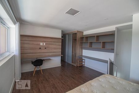 Apartamento para alugar com 83m², 1 quarto e 1 vaga
