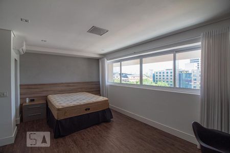 Apartamento para alugar com 83m², 1 quarto e 1 vaga