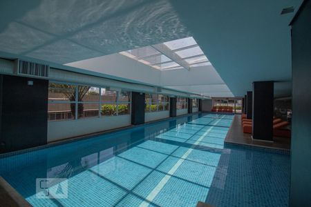 Apartamento para alugar com 83m², 1 quarto e 1 vaga