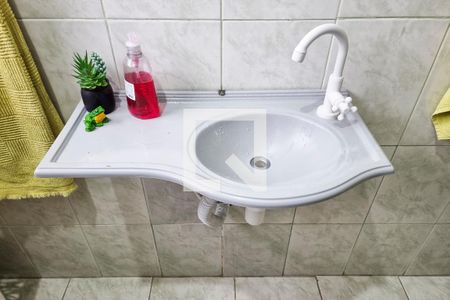 Casa para alugar com 153m², 2 quartos e 3 vagasBanheiro