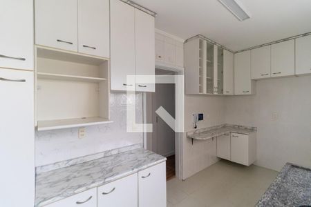 Apartamento para alugar com 130m², 3 quartos e 1 vaga Apartamento para alugar com 130m², 3 quartos e 1 vagaCozinha