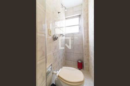 Apartamento para alugar com 130m², 3 quartos e 1 vaga Apartamento para alugar com 130m², 3 quartos e 1 vagaBanheiro de Serviço