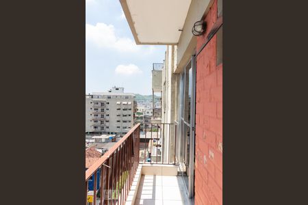 Apartamento à venda com 140m², 3 quartos e 1 vaga Apartamento à venda com 140m², 3 quartos e 1 vagaVaranda da sala