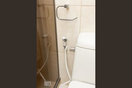 Apartamento à venda com 140m², 3 quartos e 1 vaga Apartamento à venda com 140m², 3 quartos e 1 vagaDetalhe do banheiro 1