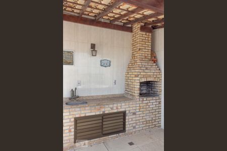 Apartamento à venda com 140m², 3 quartos e 1 vaga Apartamento à venda com 140m², 3 quartos e 1 vagaChurrasqueira