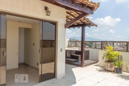 Apartamento à venda com 140m², 3 quartos e 1 vaga Apartamento à venda com 140m², 3 quartos e 1 vagaCobertura