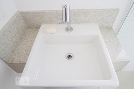 Studio para alugar com 38m², 1 quarto e 1 vagaDetalhe Banheiro