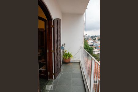 Sacada de casa à venda com 3 quartos, 240m² em Vila Nova Mazzei, São Paulo