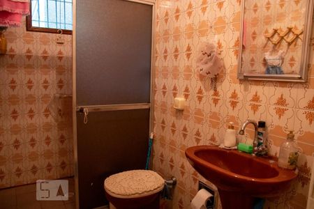 Casa à venda com 240m², 3 quartos e 5 vagasBanheiro 1