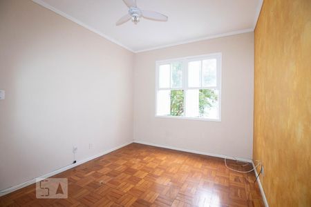 Sala de apartamento à venda com 3 quartos, 100m² em Sarandi, Porto Alegre