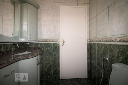 Apartamento à venda com 100m², 3 quartos e 1 vaga Apartamento à venda com 100m², 3 quartos e 1 vagaBanheiro