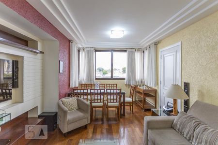 Apartamento à venda com 93m², 2 quartos e 3 vagas Apartamento à venda com 93m², 2 quartos e 3 vagasSala