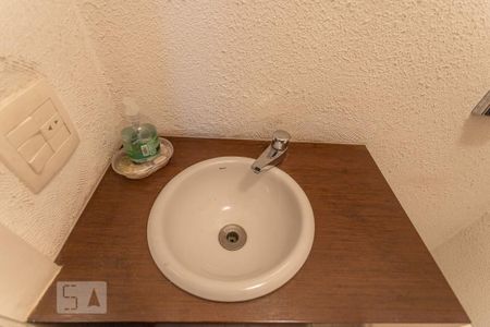 Apartamento à venda com 93m², 2 quartos e 3 vagas Apartamento à venda com 93m², 2 quartos e 3 vagasLavabo