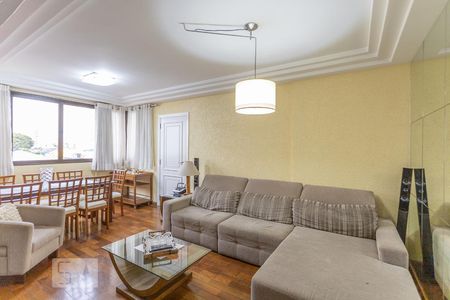 Apartamento à venda com 93m², 2 quartos e 3 vagas Apartamento à venda com 93m², 2 quartos e 3 vagasSala