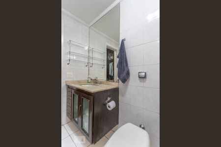 Apartamento à venda com 93m², 2 quartos e 3 vagas Apartamento à venda com 93m², 2 quartos e 3 vagasBanheiro Suíte