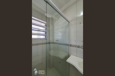 Banheiro de apartamento para alugar com 1 quarto, 29m² em Aclimação, São Paulo
