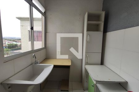 Apartamento para alugar com 46m², 2 quartos e 1 vaga Apartamento para alugar com 46m², 2 quartos e 1 vagaCozinha e Área de Serviço