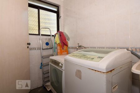 Apartamento para alugar com 174m², 3 quartos e 2 vagasÁrea de Serviço