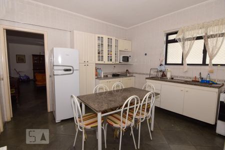 Apartamento para alugar com 174m², 3 quartos e 2 vagasCozinha