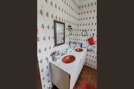 Casa à venda com 380m², 3 quartos e 5 vagasBanheiro Social