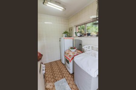 Casa à venda com 380m², 3 quartos e 5 vagasLavanderia