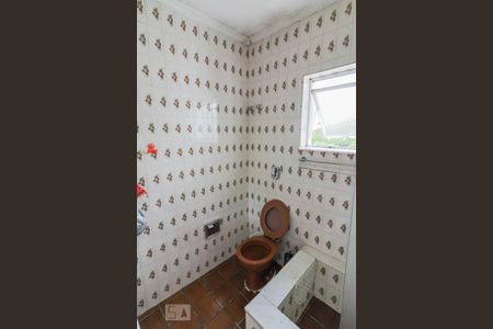 Casa à venda com 380m², 3 quartos e 5 vagasBanheiro Social