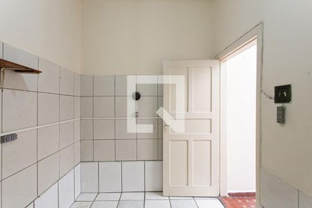 Casa à venda com 140m², 2 quartos e 2 vagasQuarto de Serviço